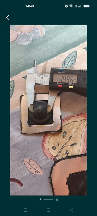 Manson de etansare pentru strapungeri de teava prin acoperis