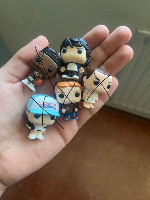 “Очень странные дела,,майк киндер джой