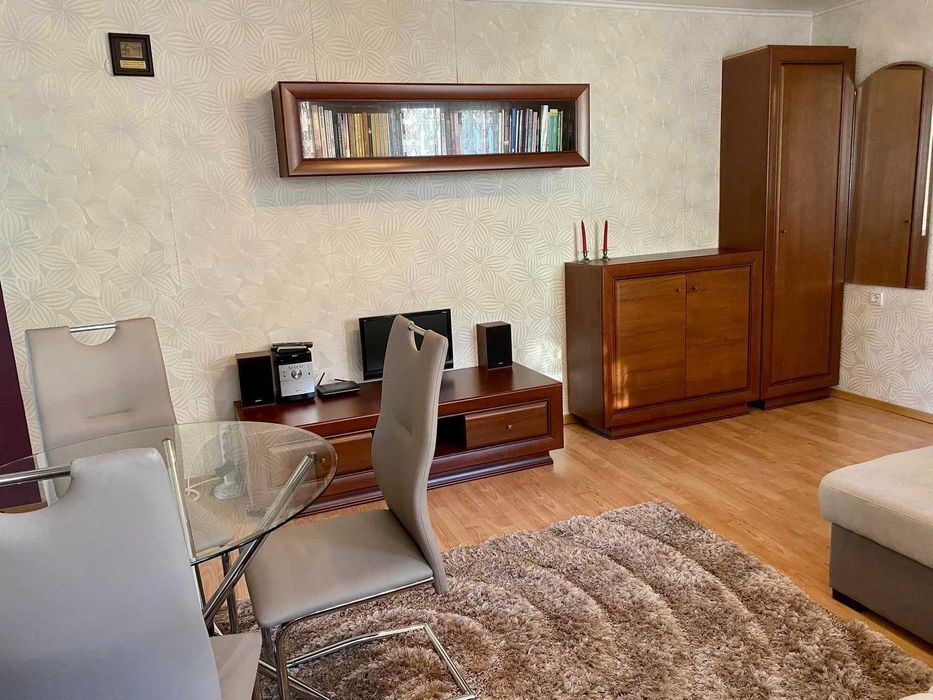 Продава се Двустаен апартамент в София, Яворов - 72 кв.м за 1875 €/кв.м - Снимка #2