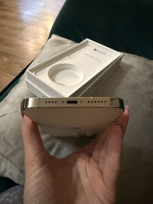 Смартфон Apple iPhone 14 Pro Max, 128GB, 6GB RAM, 5G, Gold