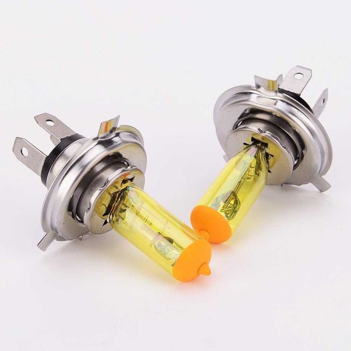 Халогенни крушки H4, 55W/ 2500K/ Жълти - 2 броя.
