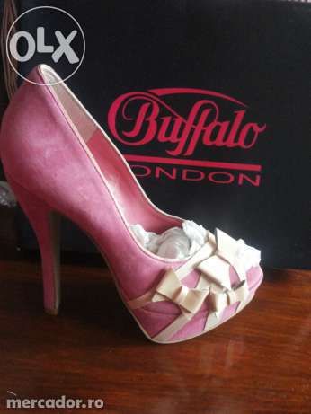 Pantofi dama Buffalo London