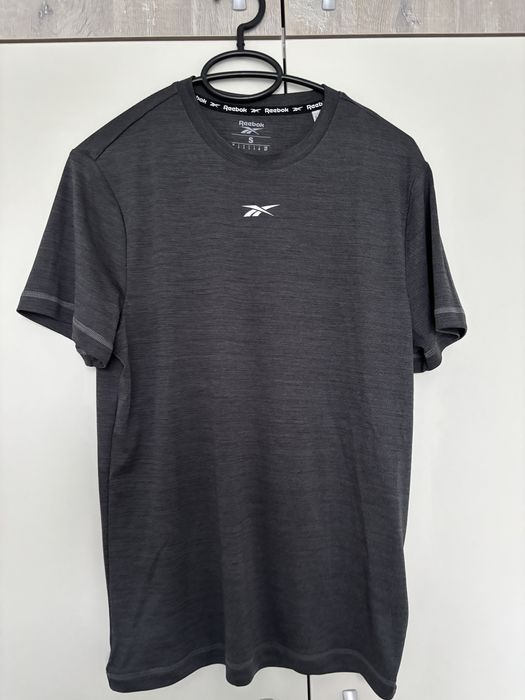 Мъжка тениска Reebok S