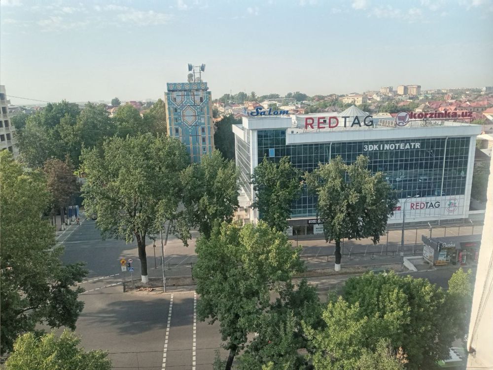 Буюк ипак йули метро, 2/9/9, отдельный вход, напротив чайханы Салом