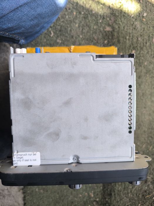 Продавам мултимедия с навигация за vag/ Фолксваген