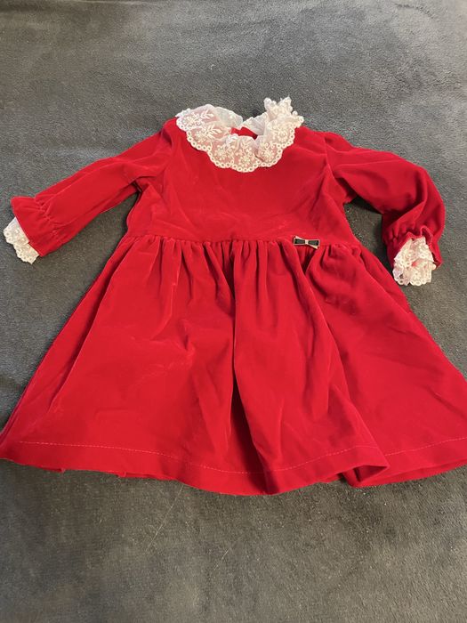 Rochita rosie pentru Craciun potrivita pentru  varsta de 1 an