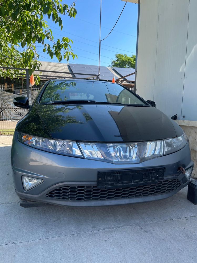 Honda civic 8 1.4
