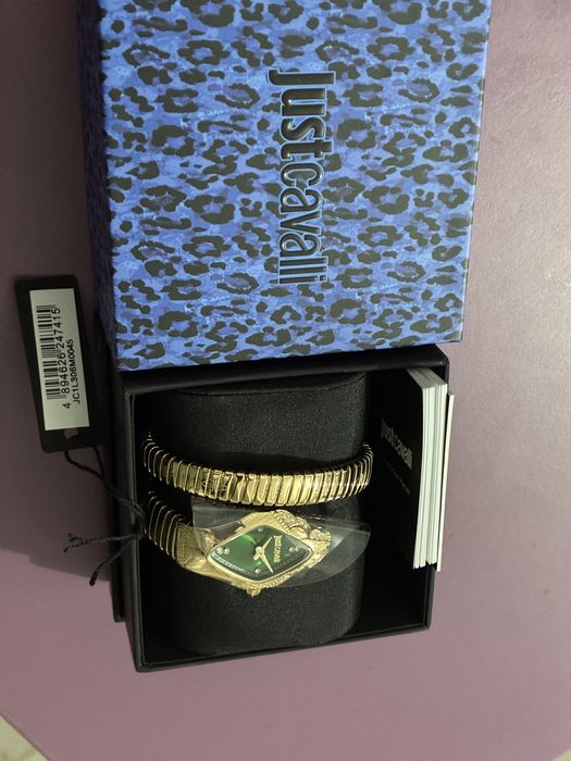 Cadoul perfect ‼️Ceas dama Just Cavalli Ferocious Snake