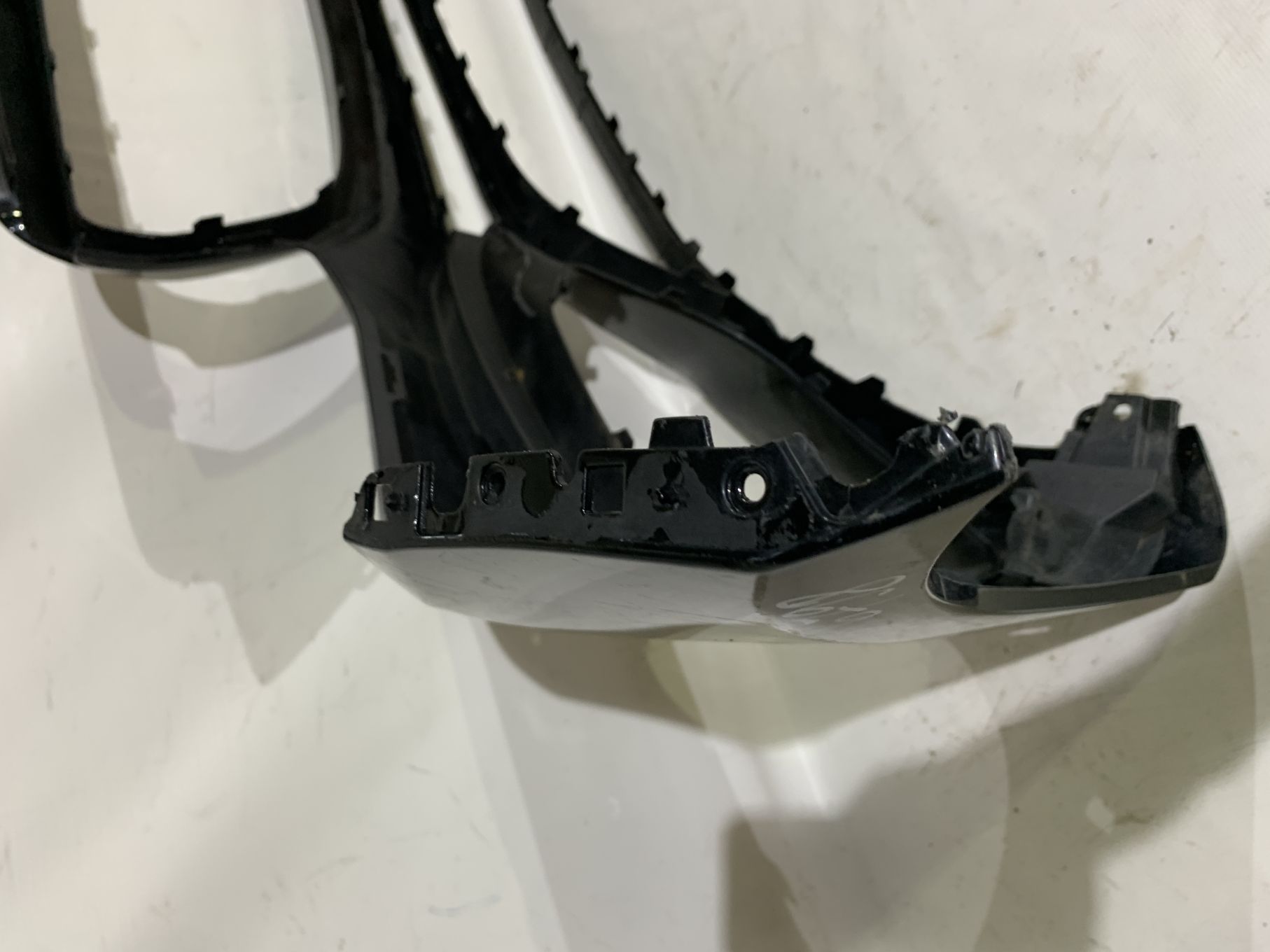 Bara fata Mercedes E-Class 63 AMG, 2016, 2017, 2018, 2019, cod origine OE A2138858500.
