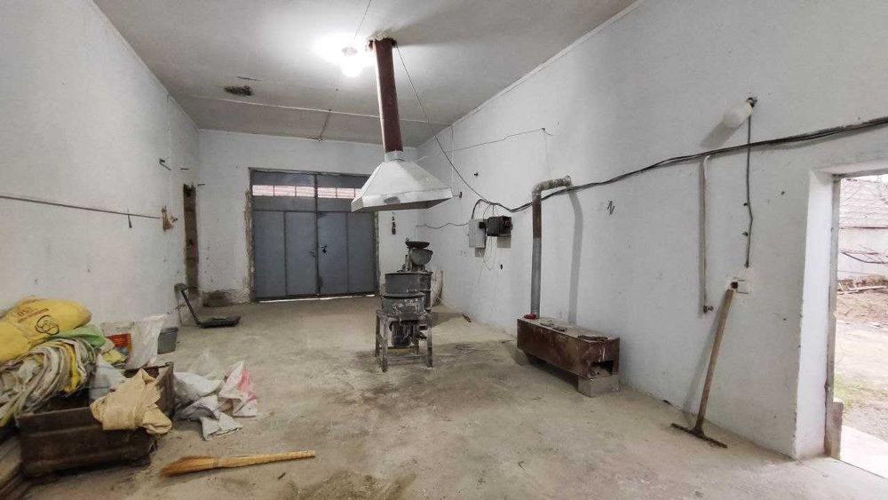 Янги курилган бино тез сотилади самарканд фотима косимовада  137кв