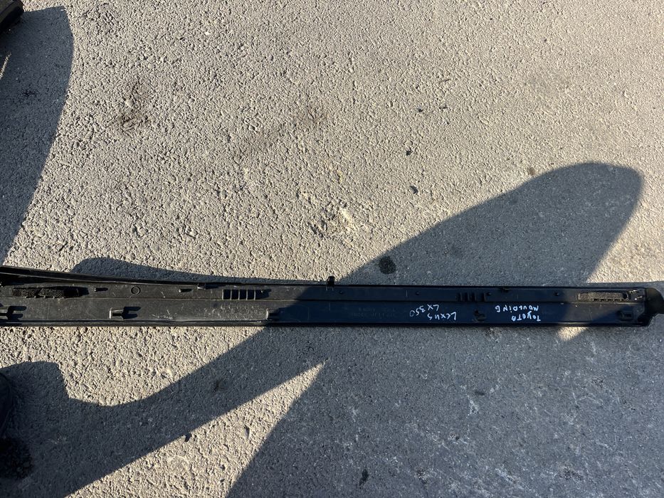 Лайсна Lexus LX 350