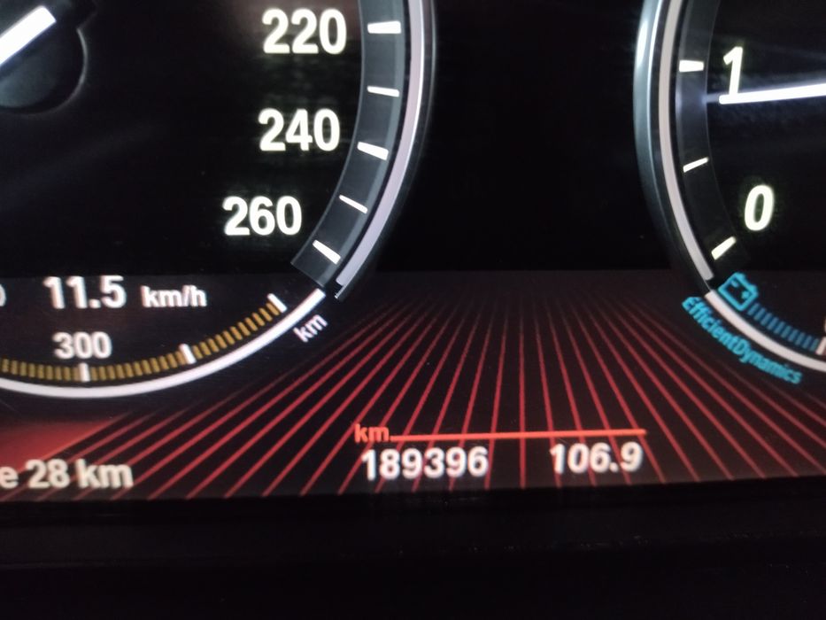 БМВ 550 Gt на части!