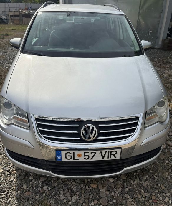 Volswagen touran