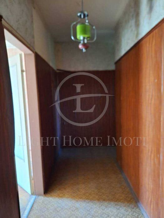 Продава се Двустаен апартамент в Пловдив, Изгрев - 65 кв.м за 865 €/кв.м - Снимка #3