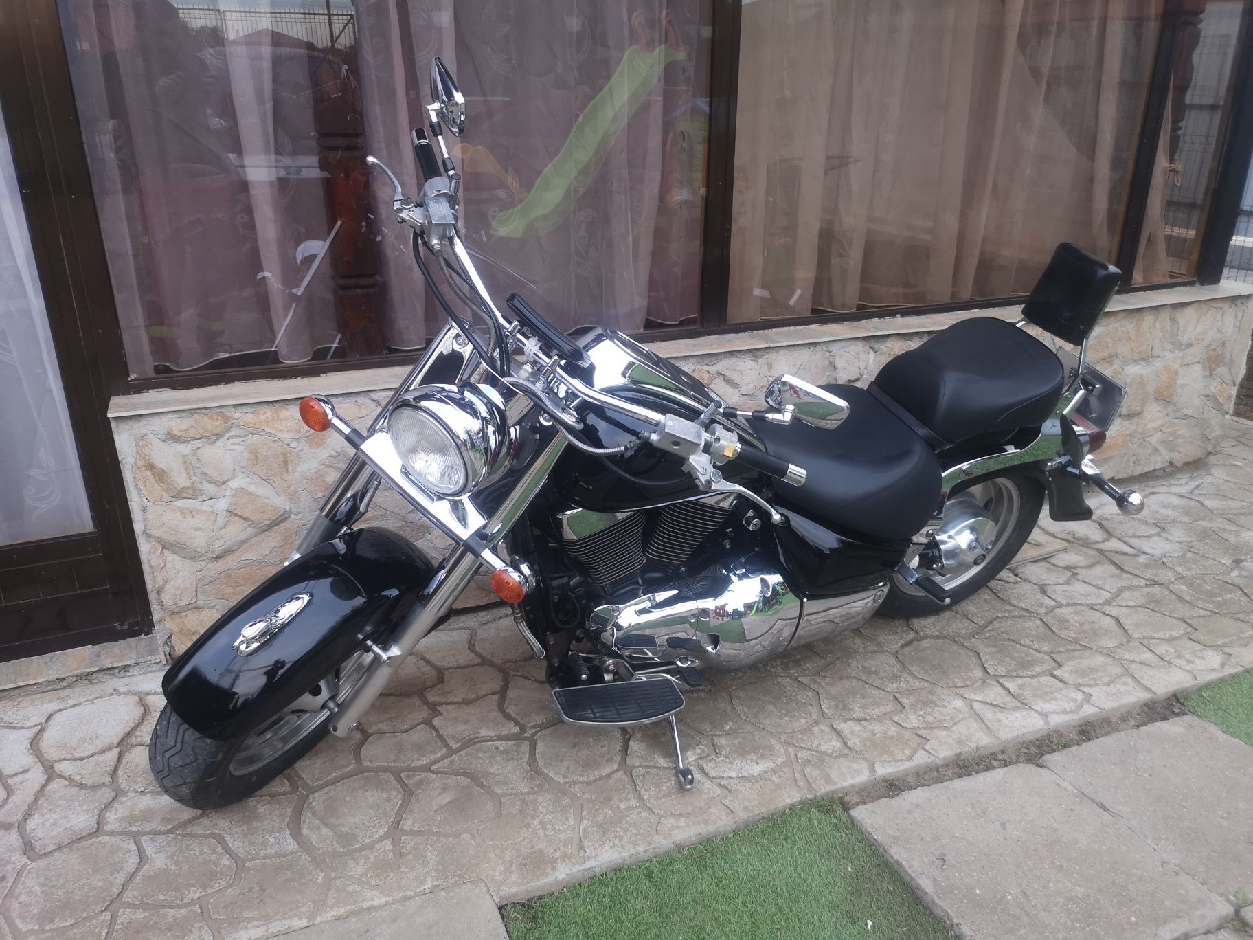 Suzuki intruder lc 1500