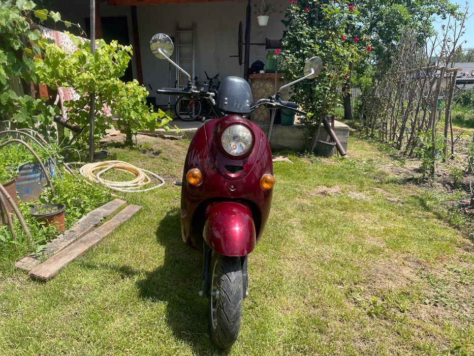 Vand scuter electric