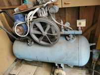 Compresor 200L Trifazat (motor nou schimbat) cu doua curele 2cilindri