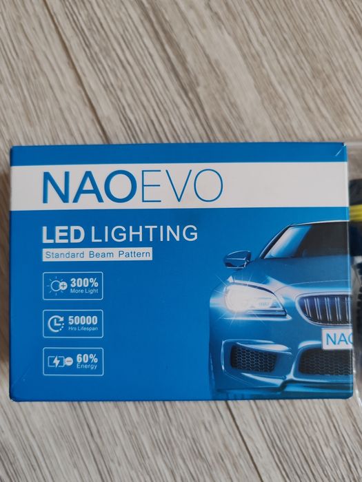 Set de 2 becuri led H11 cu răcire pe radiator.