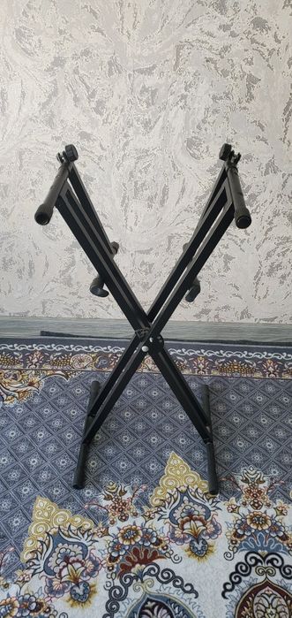 Стойка 2 етаж для синтезатор