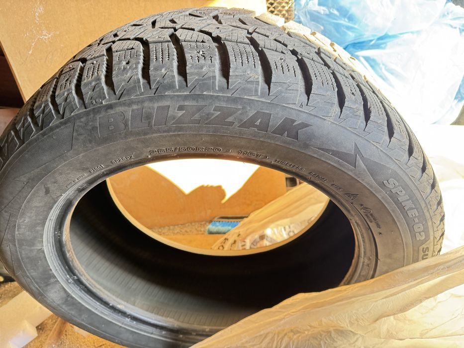 Резина Зимняя BridgeStone 285/50/20