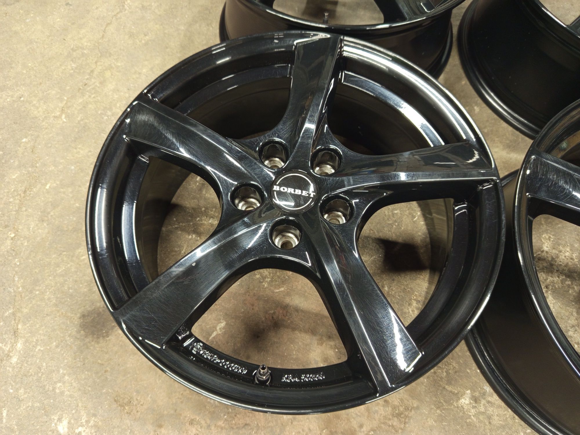 17" VW Skoda Audi Seat 5x112 Borbet Black