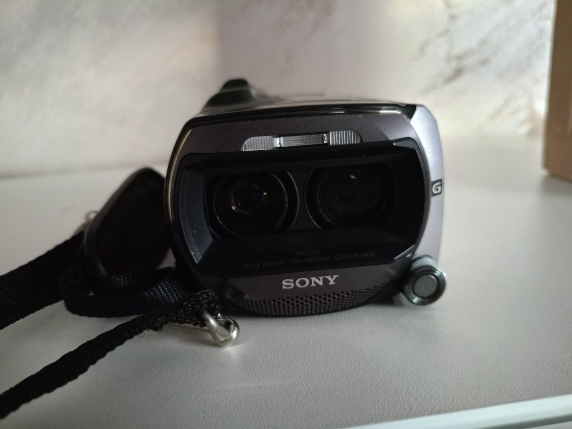 Camera de filmat SONY HDR-TD10E