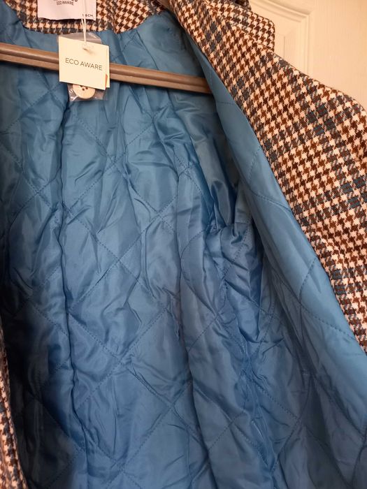 Нови палта Reserved, размер 158 см. и 122 см.