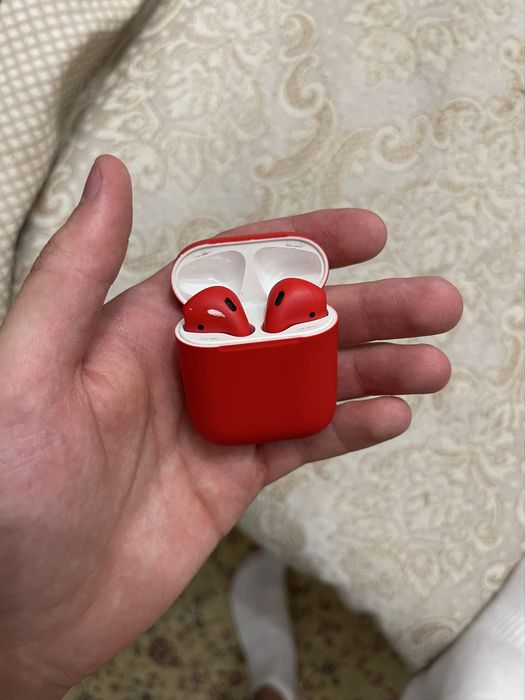 Apple AirPods 1 поколения оригинал с торгом