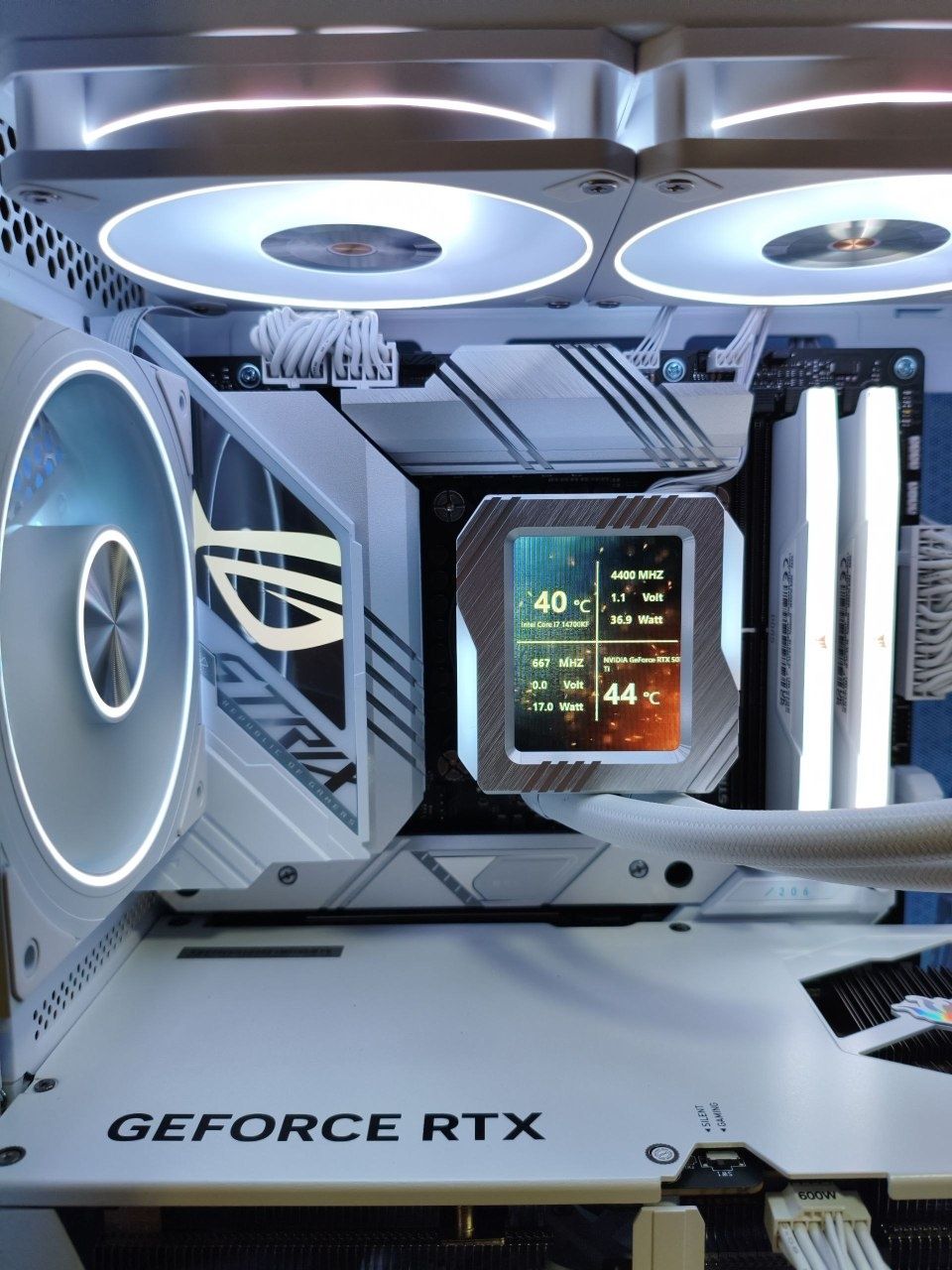 Core i7 14700K RTX 5070Ti DDR5 32GB 6000Mhz