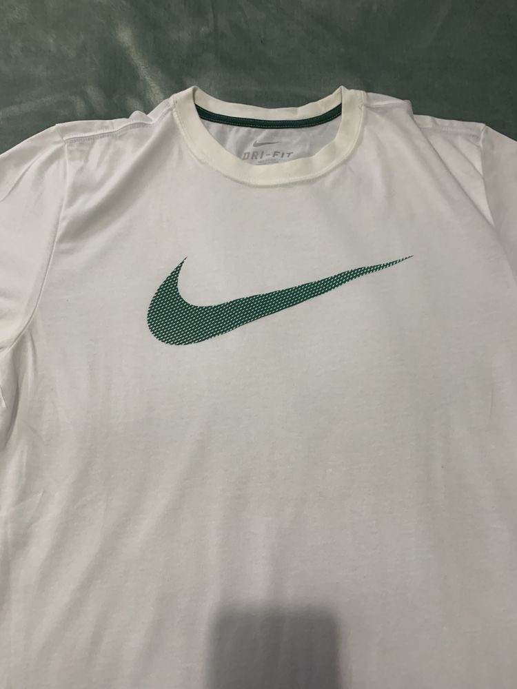 Тениска Nike Dri- fit