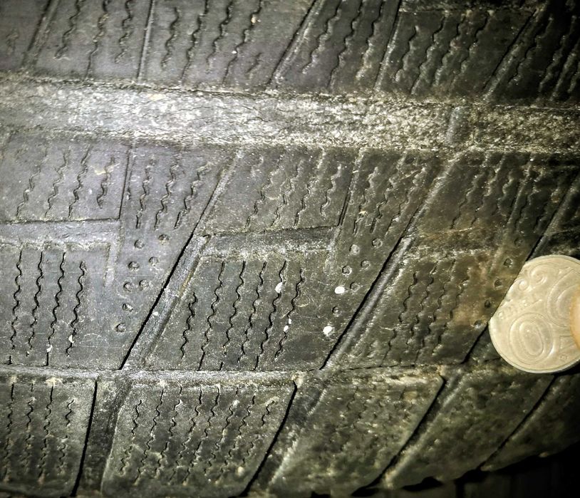 Резина зимняя R 15