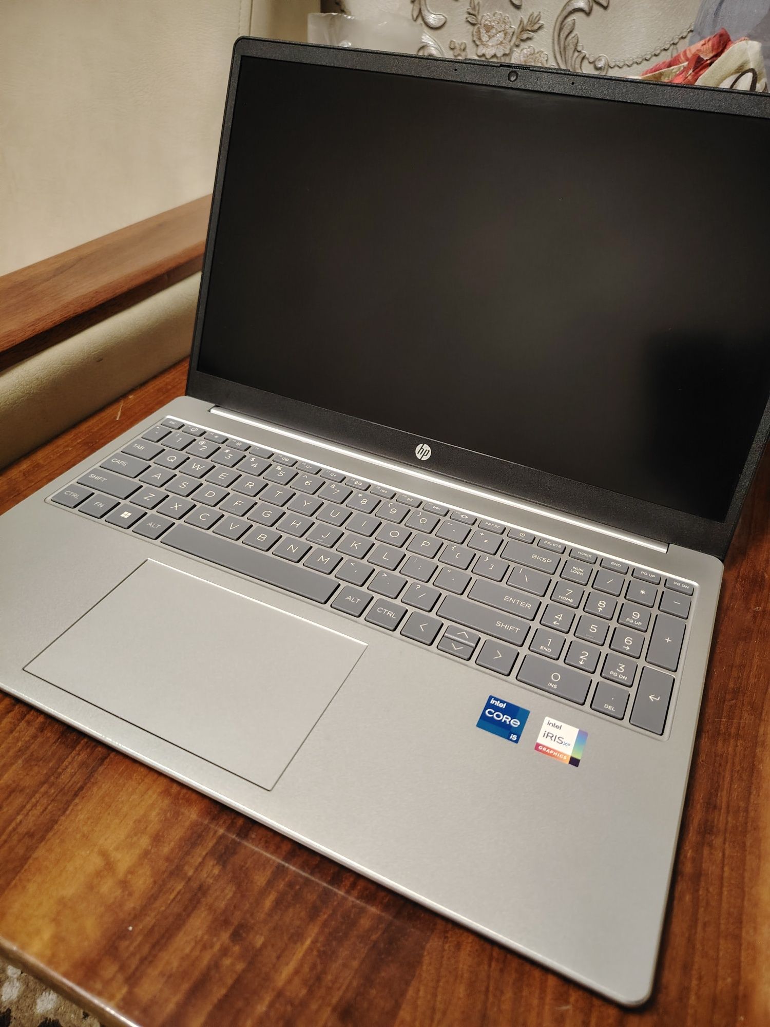 HP Core i5-1340P