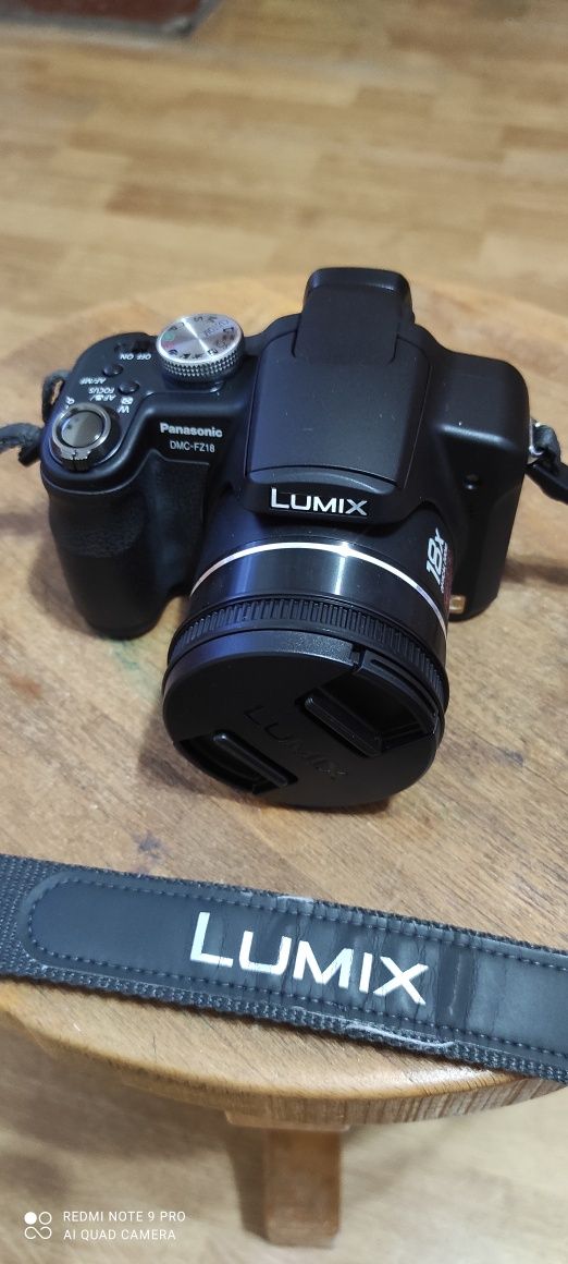 Vând sau schimb Panasonic Lumix FZ 18