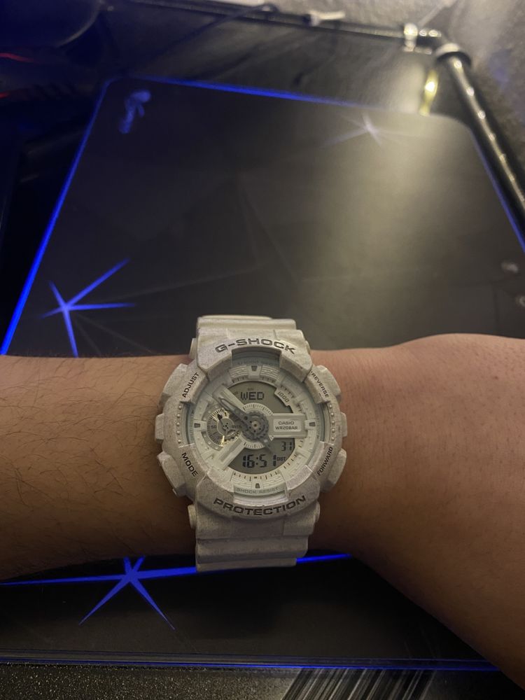 Casio g-shock white