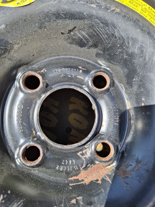 Продавам 1 бр Патерица 4x100 14 цола 3,5 J*ЕТ 42*ц.о 57.1 мм