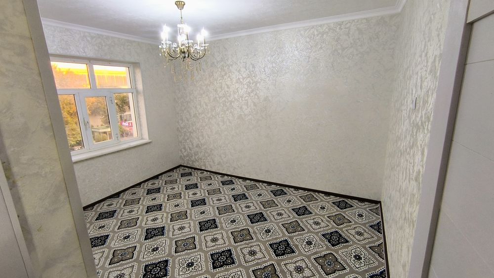 2 xonali, 60,2 mkv.Termiz. Yubileni. Soat qarshisida. G'ishtlik dom