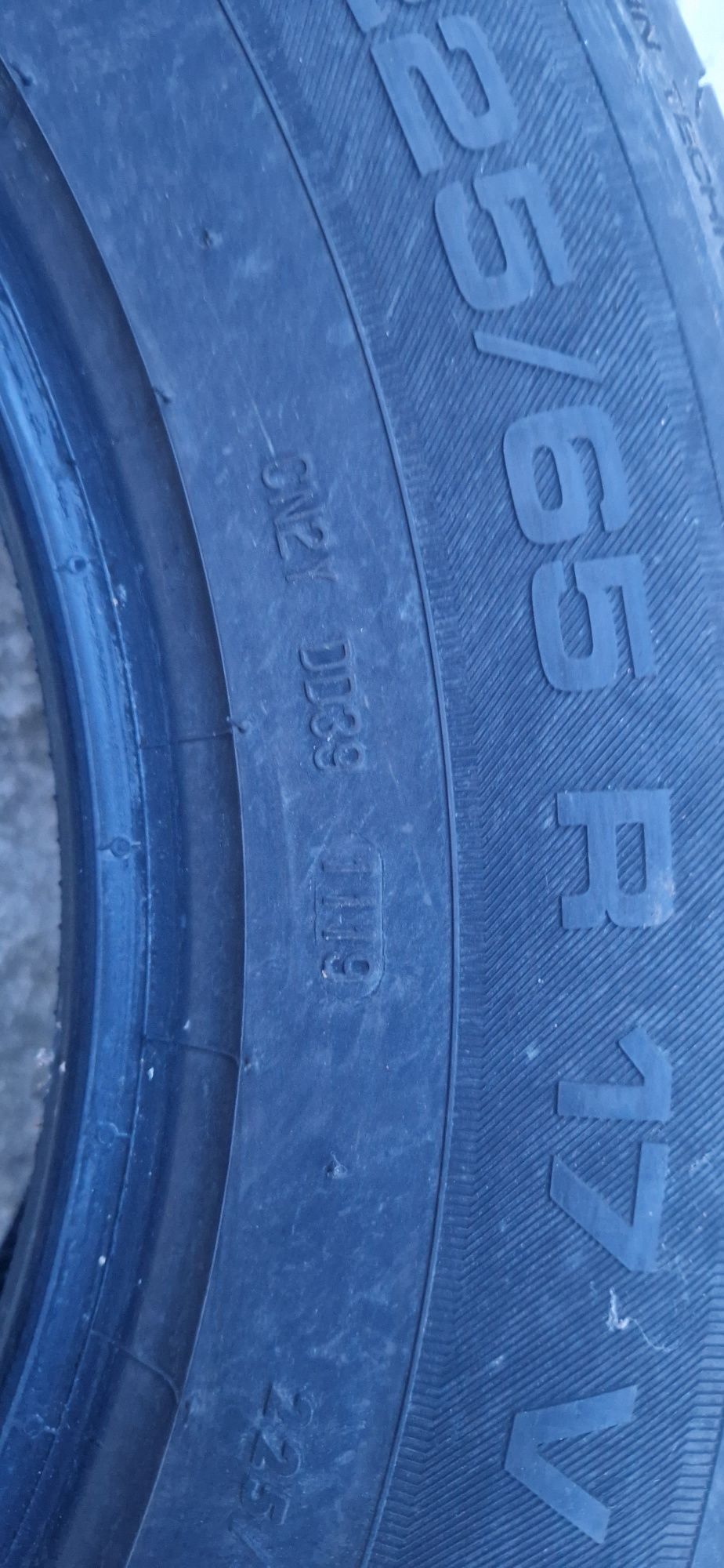 Cauciuc 225/65R17 V XL