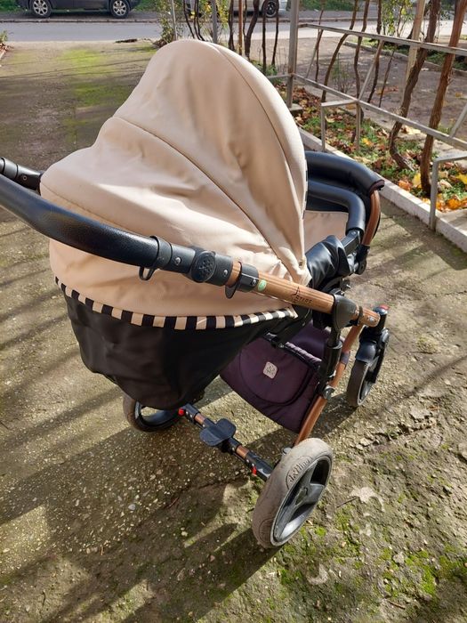 Детска количка 3в1 има столче за кола