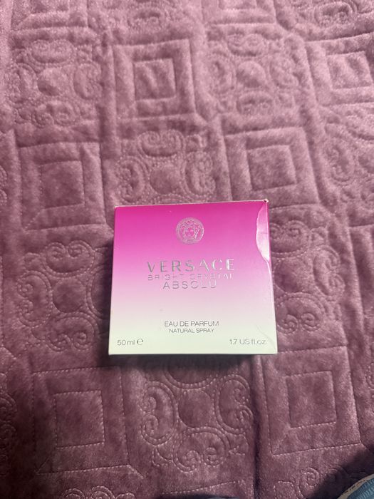 Продам версаче оригинал.  Духи..  50мл, там половина..