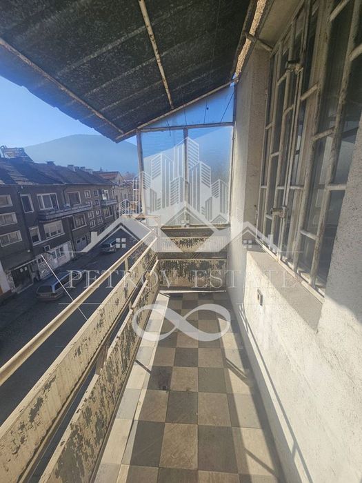 Продава се Четиристаен апартамент в Велинград - 125 кв.м за 640 €/кв.м - Снимка #4