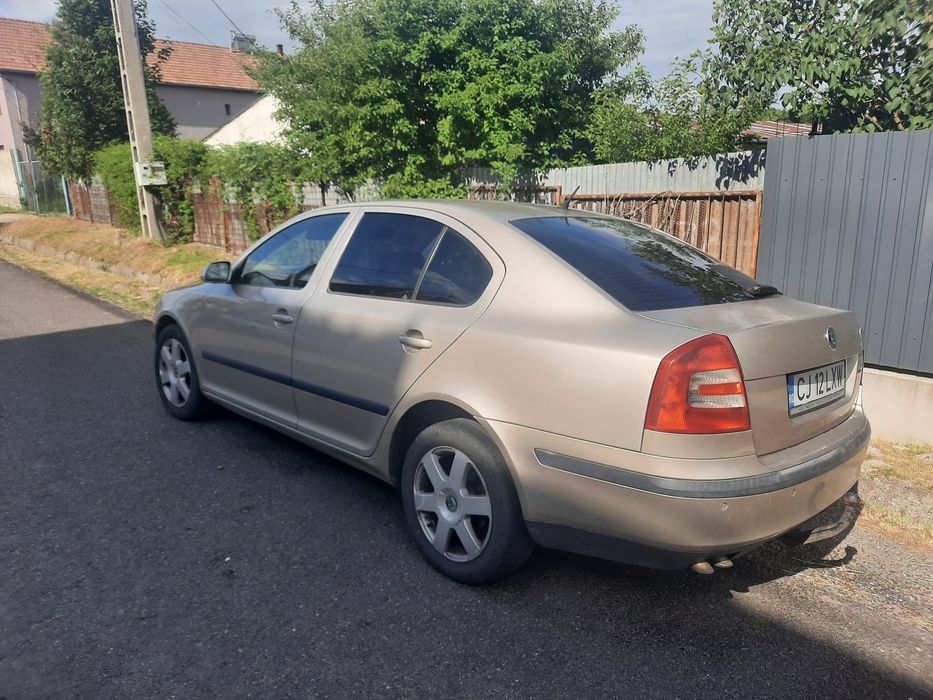 Vând Skoda Octavia 2
