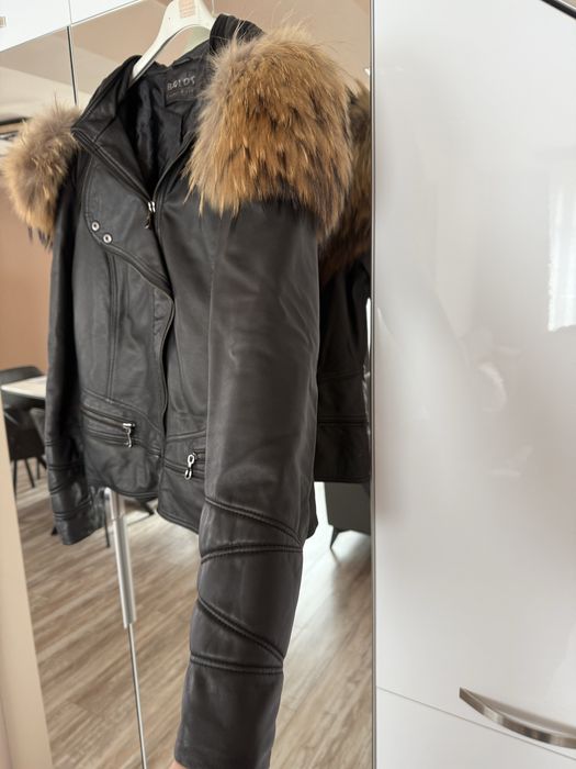 Дамско кожено яке. Естествена агнешка кожа и лисица