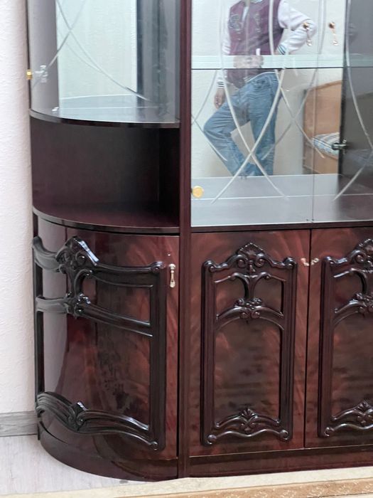 СТЕНКА Италия Гостинная в хорошем состоянии