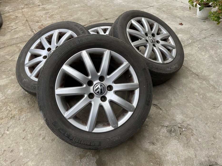 2Seturi de jante aliaj R16 de VW și Ford