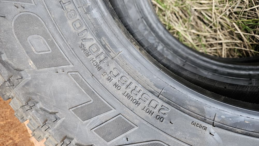 2бр гуми 205 16С 205 80 16 фалкен falken