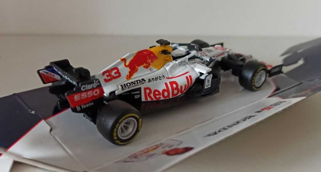 Macheta Red Bull RB16B Honda Verstappen Campion Formula 1 2021 1/43 F1