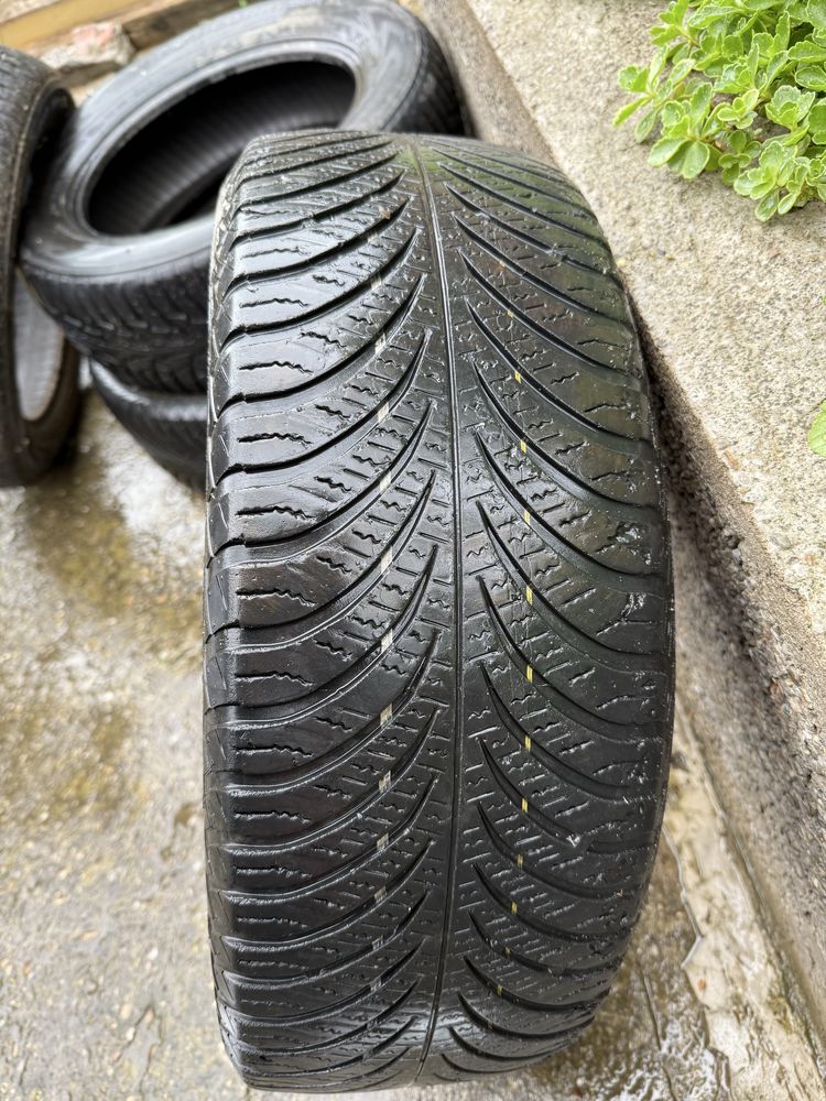 Anvelope 205/60 R16