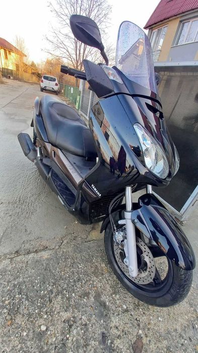 Scuter Yamaha XMAX 250