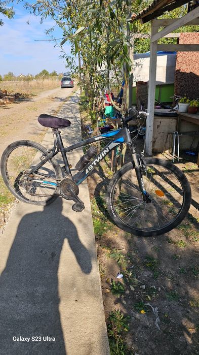 Vând bicicleta betwen