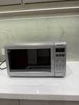Продам микроволновку Panasonic, 25л, отличное состояние